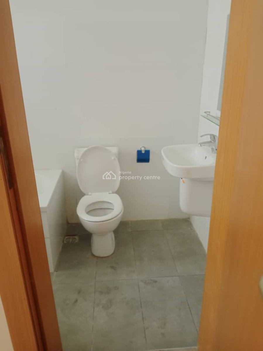 a 5 Bedroom Fully Detached House with a Bq, Pinnock Beach Estate, Osapa, Lekki, Lagos, Detached Duplex for Sale