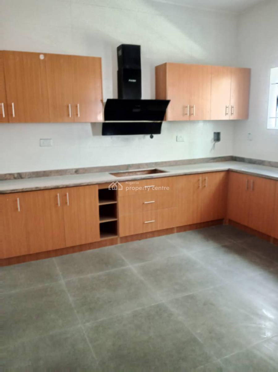 a 5 Bedroom Fully Detached House with a Bq, Pinnock Beach Estate, Osapa, Lekki, Lagos, Detached Duplex for Sale