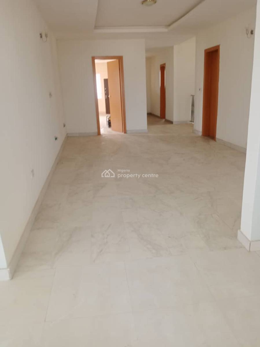 a 5 Bedroom Fully Detached House with a Bq, Pinnock Beach Estate, Osapa, Lekki, Lagos, Detached Duplex for Sale
