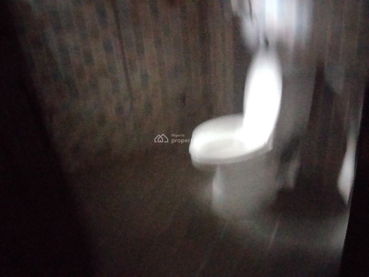 3 Bedroom Flat, Canal Estate, Okota, Isolo, Lagos, Flat / Apartment for Rent