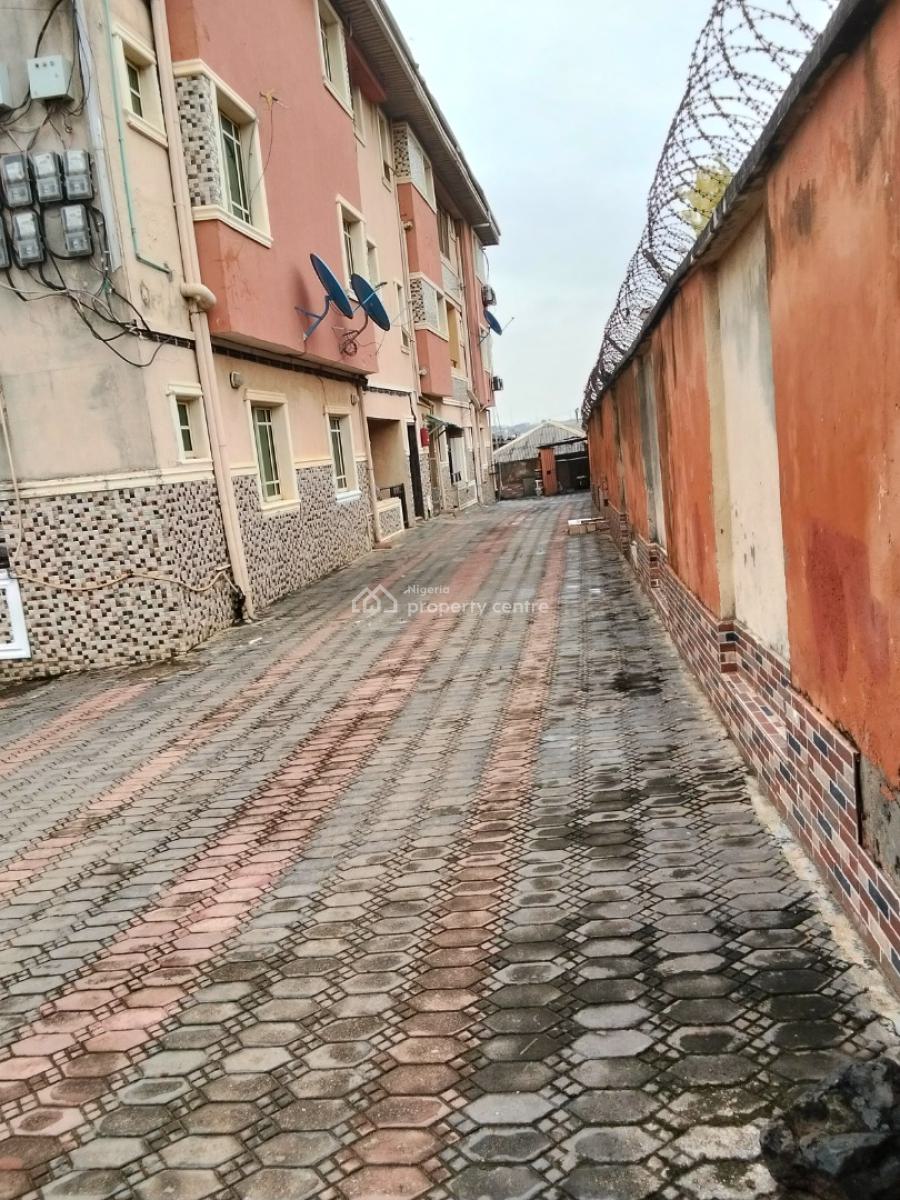 2 Bedroom Flat, Okeira, Ogba, Ikeja, Lagos, Flat / Apartment for Rent