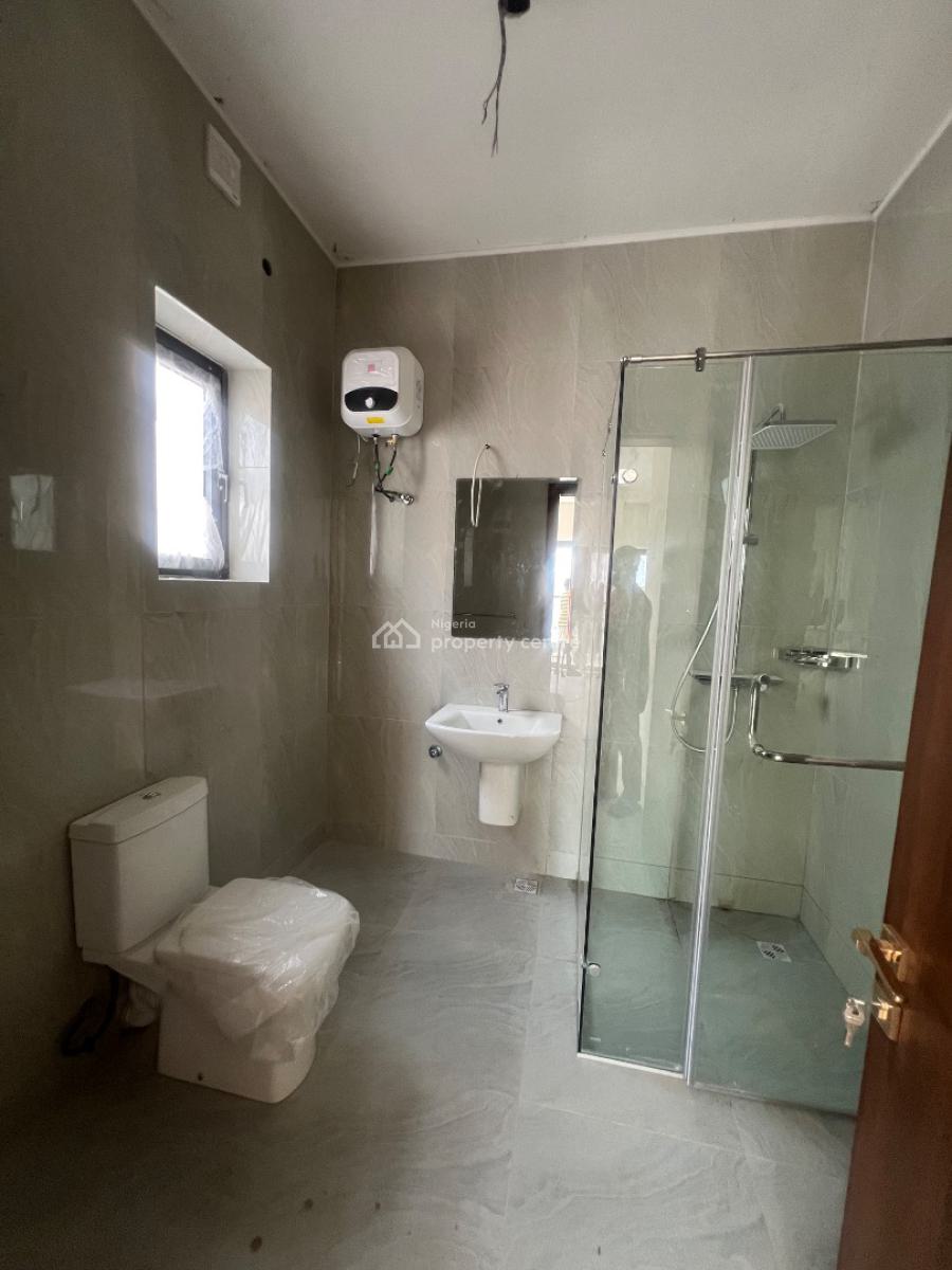 Well Built 4bedroom Semi Detached House Now Available, Lekki Phase 1, Lekki, Lagos, Semi-detached Duplex for Sale