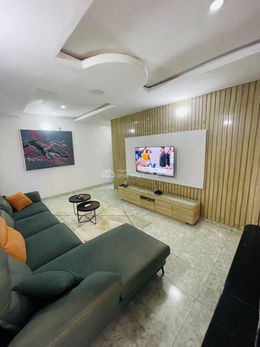 Luxury Furnished  2 Bedroom  Apartment with Pool, Gym & 24/7hrs Power, Chevron, Lekki, Lagos, Flat / Apartment Short Let