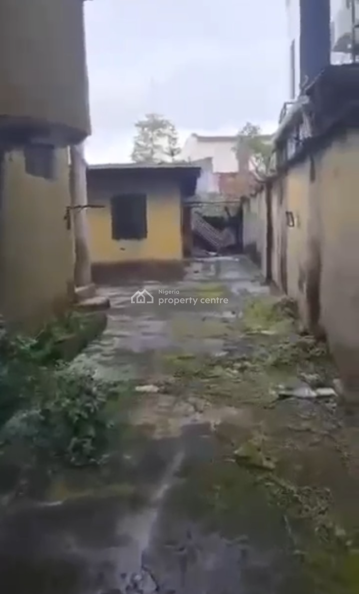 Demolishable Property On1,300 Sqm of Land, Adeniyi Jones, Ikeja, Lagos, Land for Sale