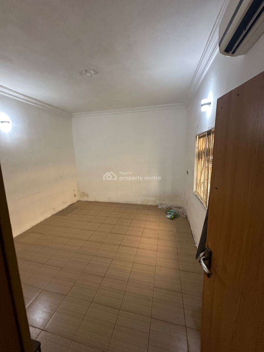 a Standard Room Self Contain Apartment with Shared Kitchen, Ipent 7 Estate Opposite Mab Global Estate Gwarinpa Extension, Gwarinpa, Abuja, Self Contain (single Rooms) for Rent