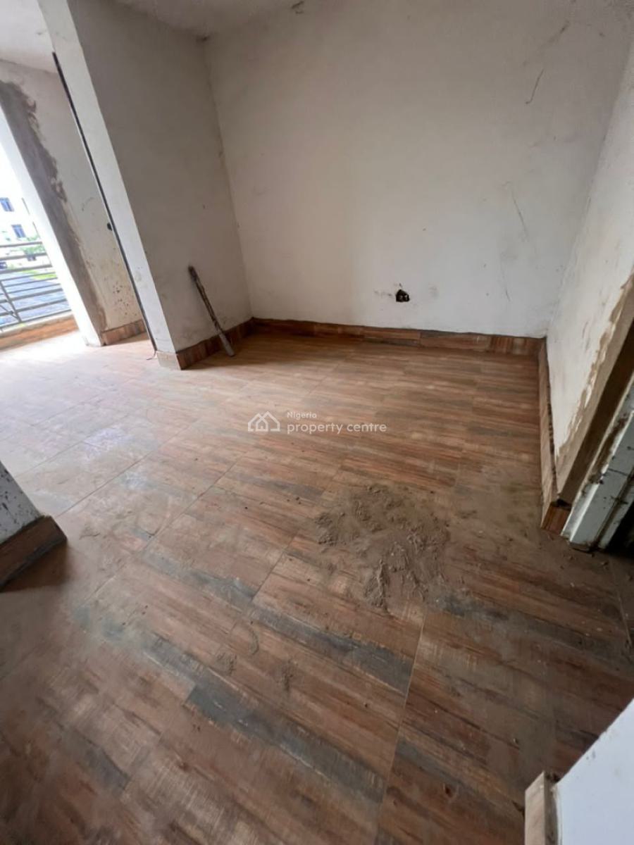 a Brand New Spacious 3-bedroom Flat, Idu-karmo District ,nizamiyel Hospital Turkish Hospital, Karmo, Abuja, Flat / Apartment for Sale