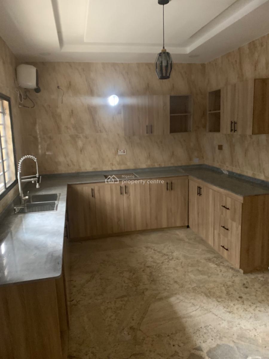 4 Bedroom Semidetached Duplex with Bq, Kukwaba District, Abuja, Kukwaba, Abuja, Semi-detached Duplex for Rent