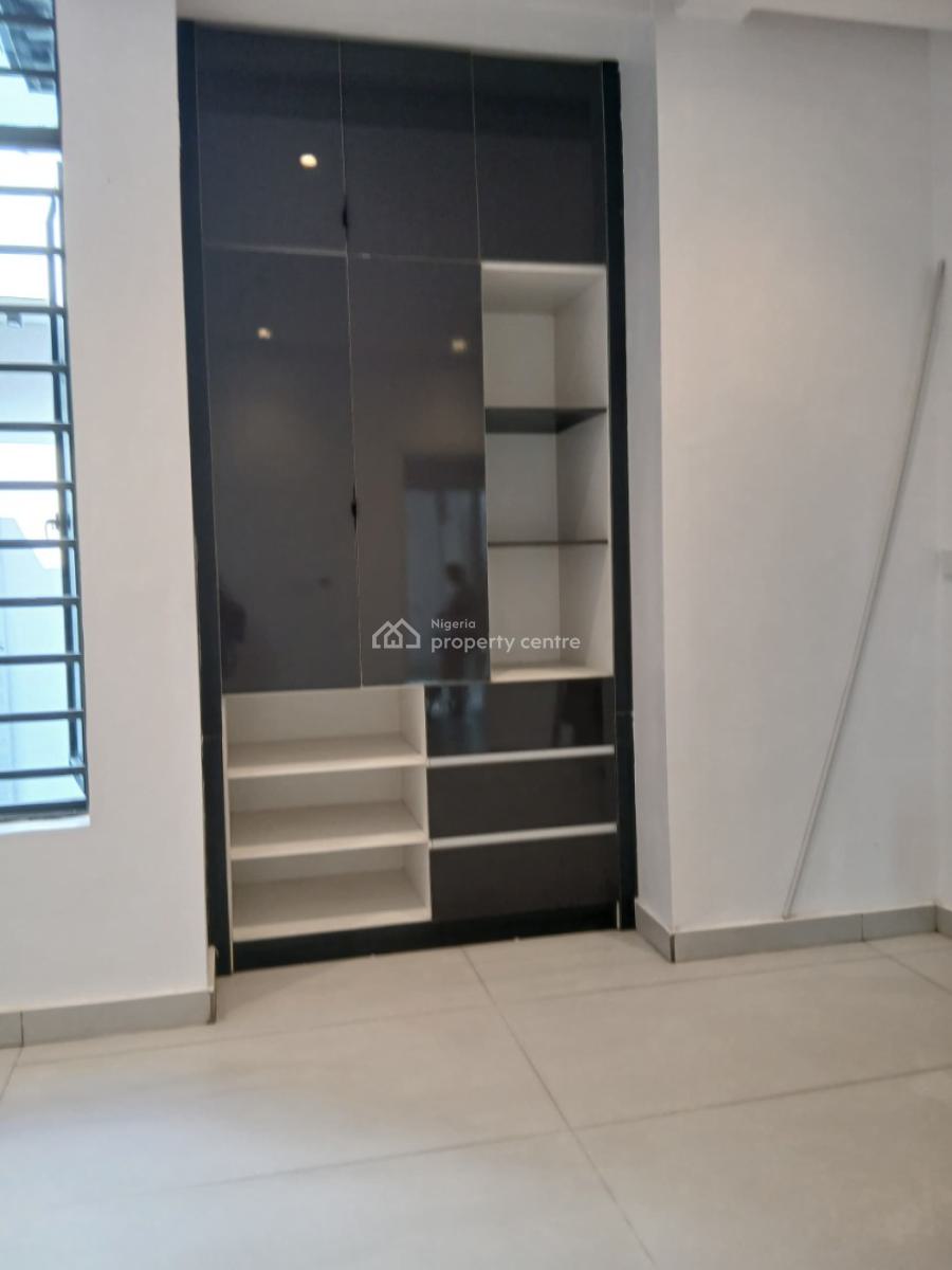 5 Bedroom Semi Detached Duplex with a Room Bq, Adeniyi Jones, Ikeja, Lagos, Semi-detached Duplex for Rent