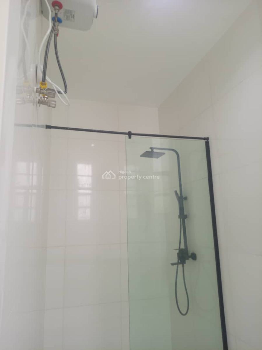 4 Bedroom Penthouse with Bq + Escalator + Gym + Swimming Pool and Play, Rhs, Ikate, Lekki, Lagos, Flat / Apartment for Sale