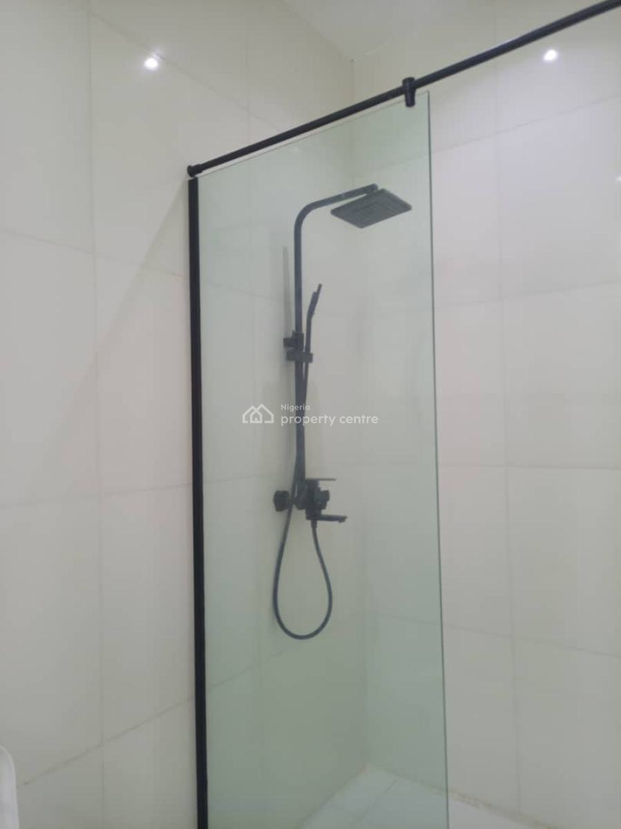 4 Bedroom Penthouse with Bq + Escalator + Gym + Swimming Pool and Play, Rhs, Ikate, Lekki, Lagos, Flat / Apartment for Sale