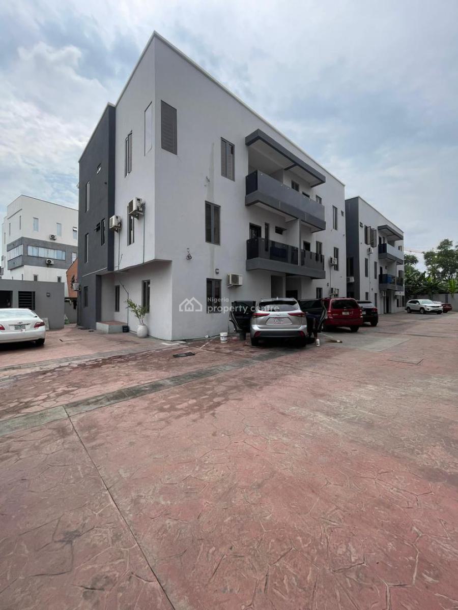 Beautifully Built 4 Bedroom Terrace Duplex with Bq, Perfect for Investment, Shonibare, Maryland, Lagos, Terraced Duplex for Sale