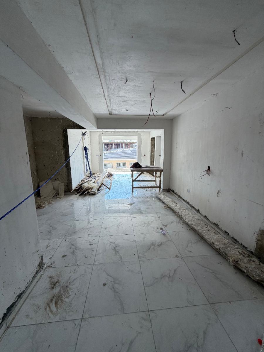 Newly Built 2bedroom Flat, Freedom Way Lekki Phase 1, Lekki, Lagos, Block of Flats for Sale