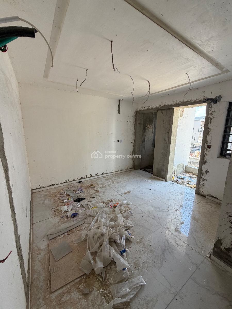 Newly Built 2bedroom Flat, Freedom Way Lekki Phase 1, Lekki, Lagos, Block of Flats for Sale