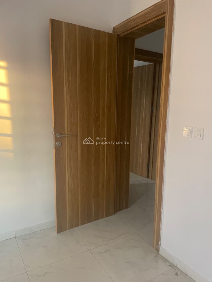 3bedroom Apartment, Royal Garden Estate, Ajah, Lagos, Flat / Apartment for Rent