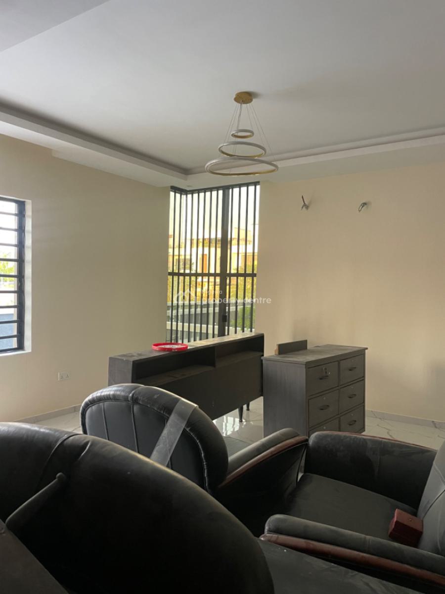 3bedroom Apartment, Royal Garden Estate, Ajah, Lagos, Flat / Apartment for Rent