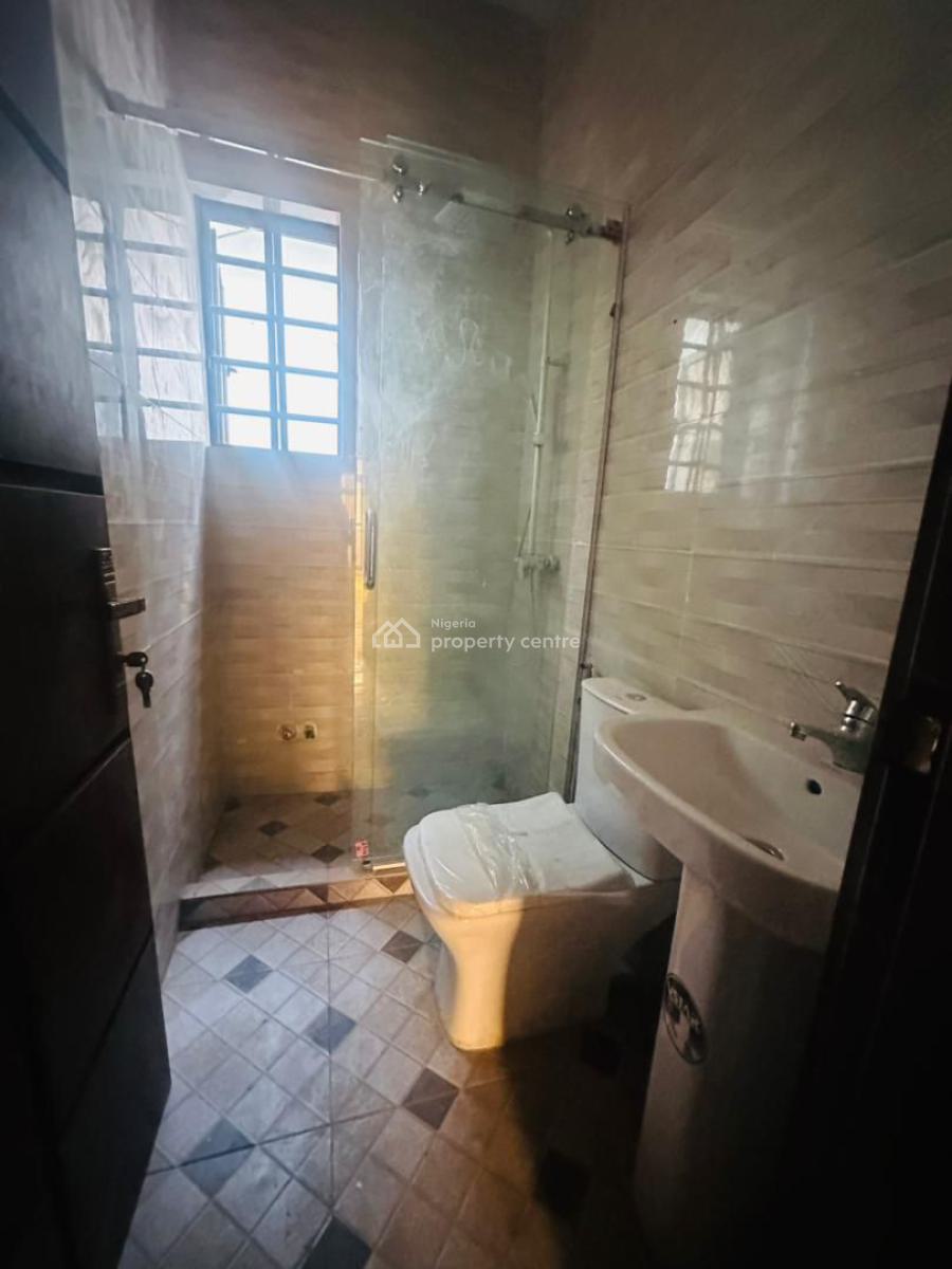 Lovely 4 Bedroom Semi Detached Duplex with Bq, Gra Phase 1, Magodo, Lagos, Semi-detached Duplex for Sale