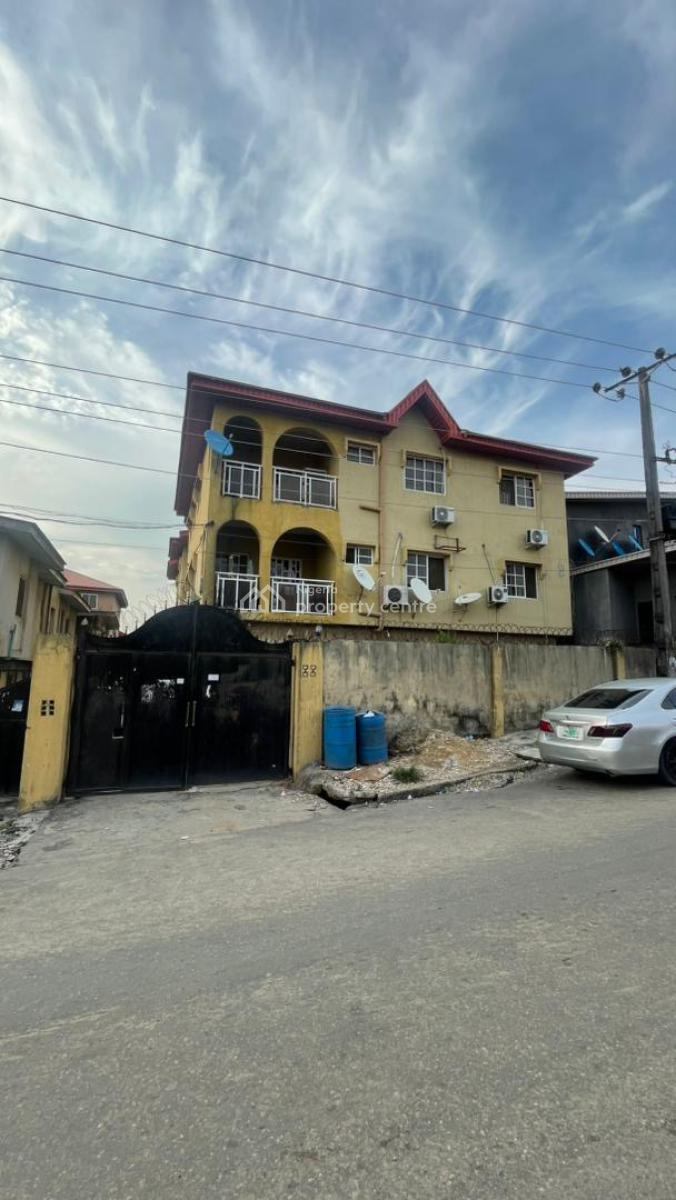 Luxury 3 Bedroom Apartment, Ogudu/ojota, Ogudu, Lagos, Flat / Apartment for Sale