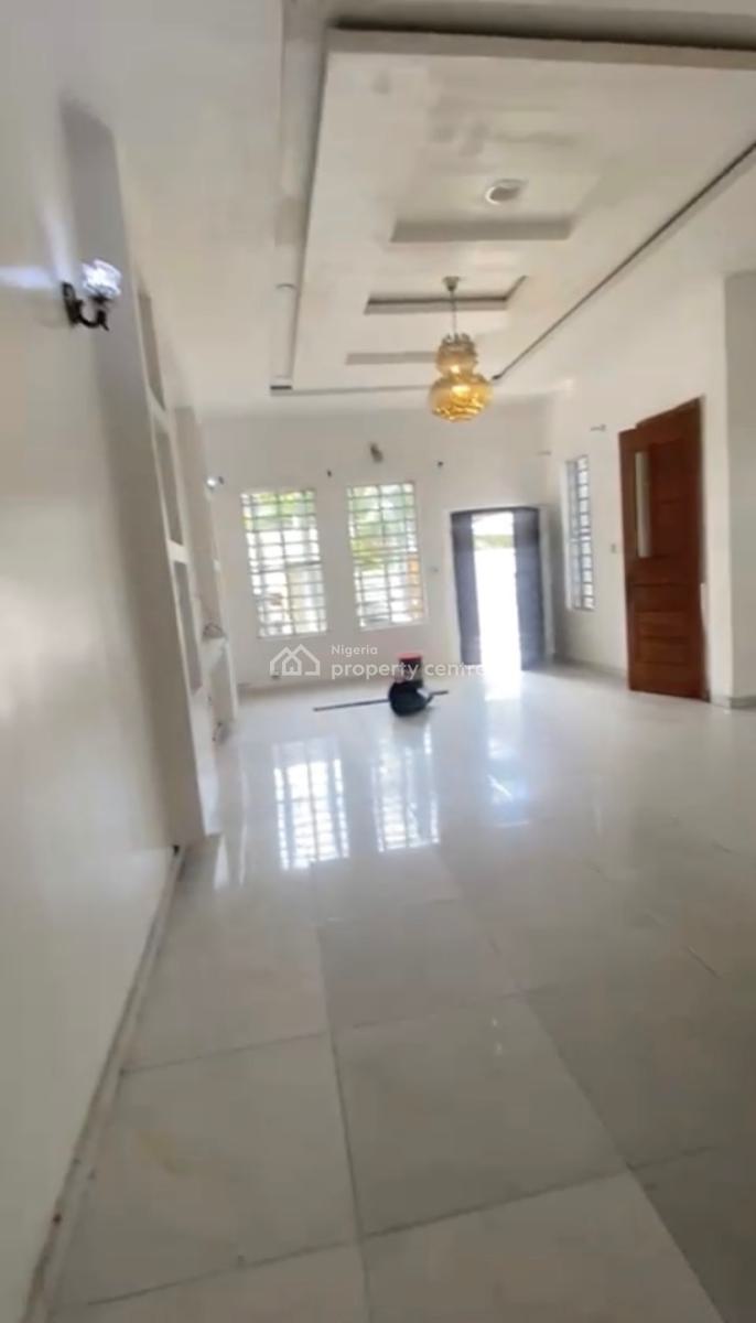 Self Contain Studio, Chevron, Lekki Expressway, Lekki, Lagos, Self Contain (single Rooms) for Rent
