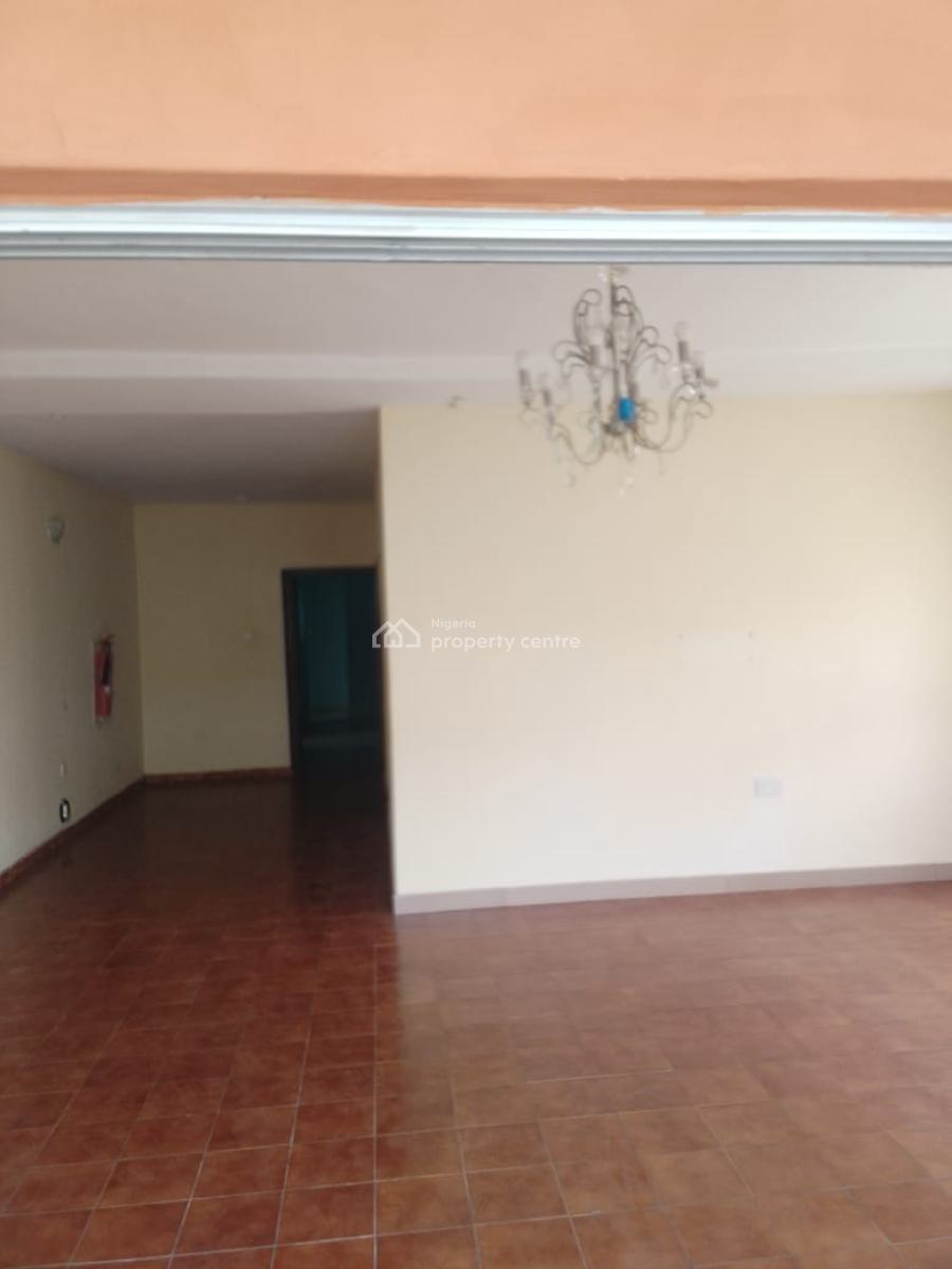 Neat 3 Bedroom Apartment, Off Toyin Street, Ikeja, Lagos, Flat / Apartment for Rent