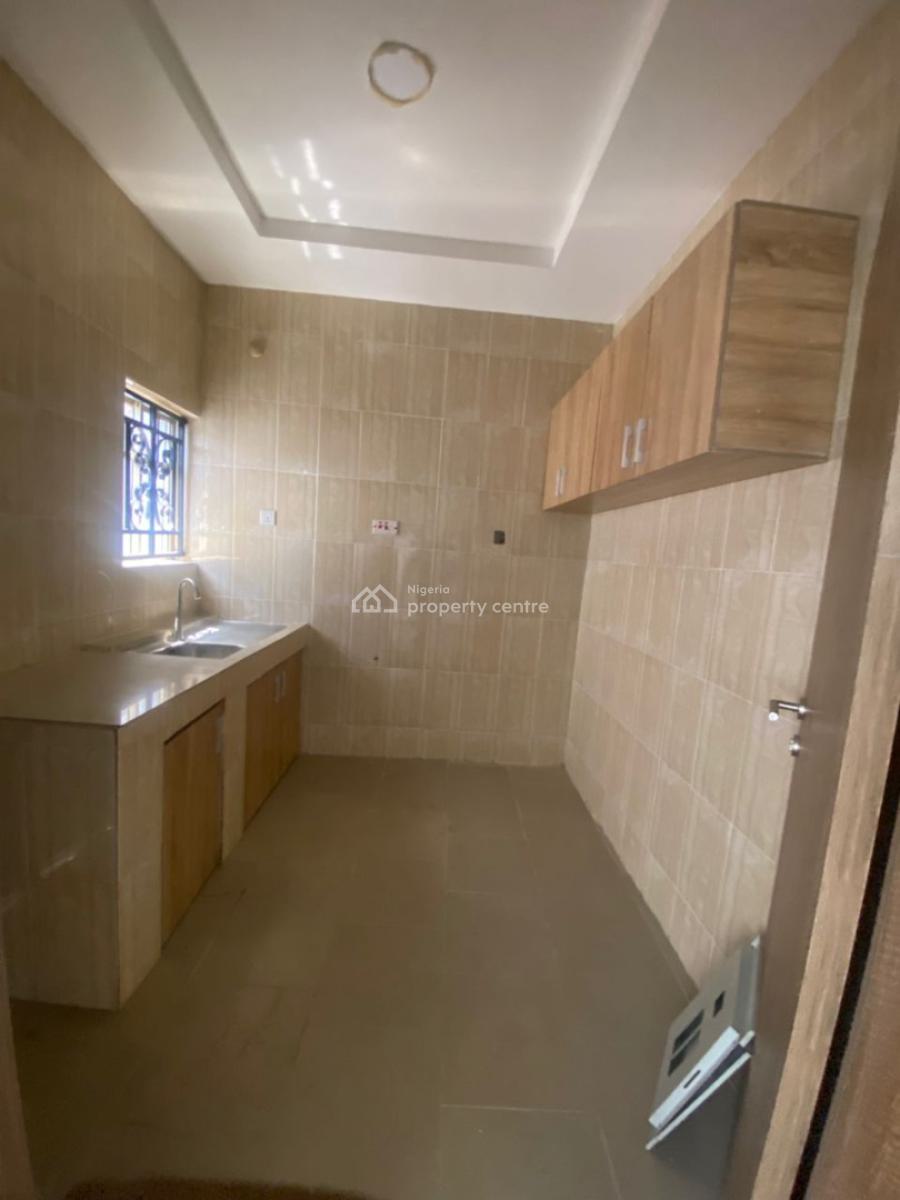 Luxury and Spacious 2 Bedroom in Ikorodu, Ebute, Ikorodu, Ikorodu, Lagos, Flat / Apartment for Rent