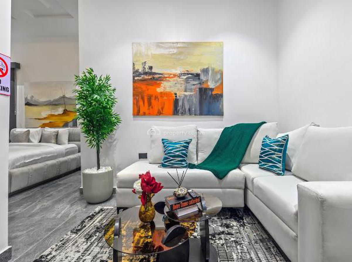 Luxury 1bedroom with Smart Home with  Elevator & Inbuilt Speaker, Off Admiralty Way, Lekki Phase 1, Lekki, Lagos, Flat / Apartment Short Let