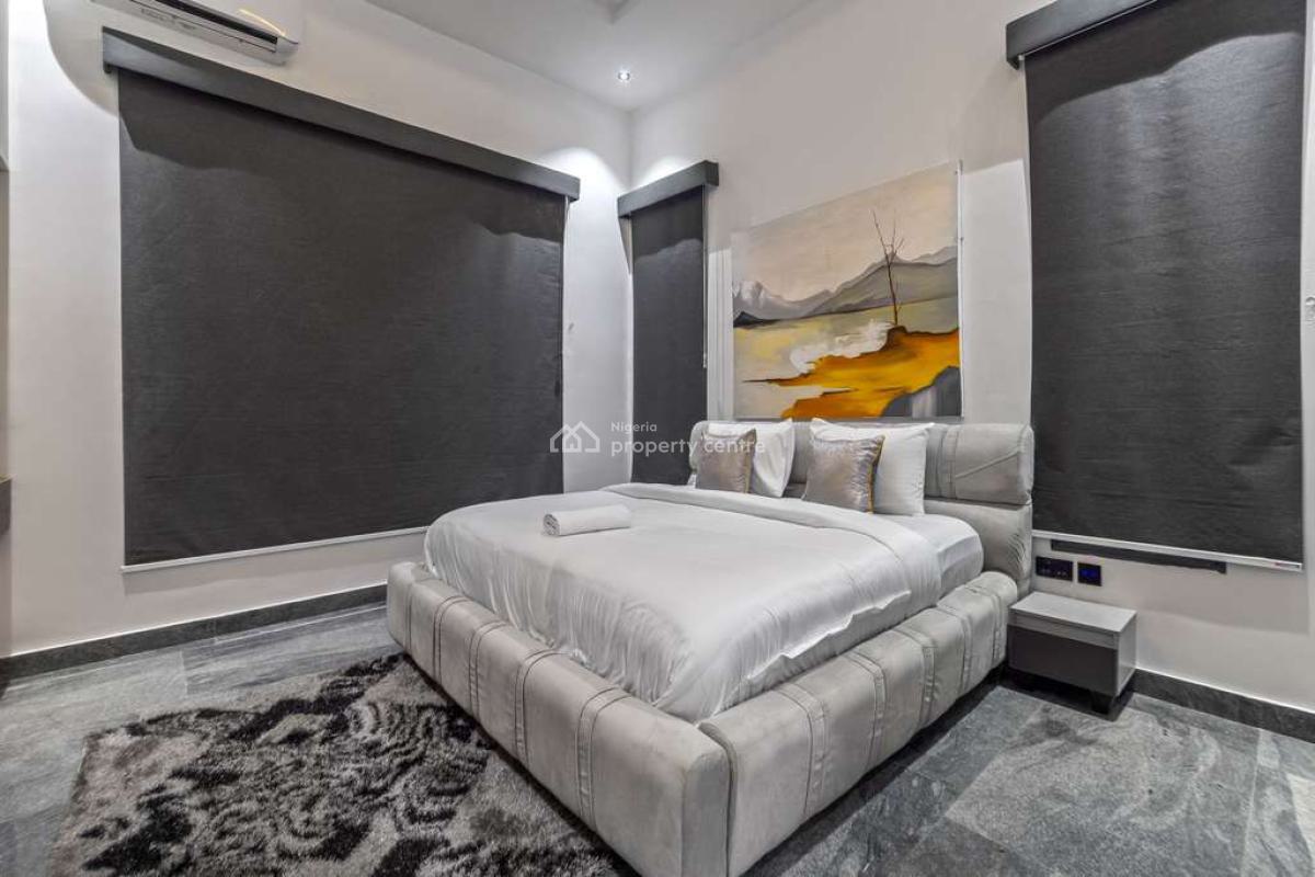 Luxury 1bedroom with Smart Home with  Elevator & Inbuilt Speaker, Off Admiralty Way, Lekki Phase 1, Lekki, Lagos, Flat / Apartment Short Let