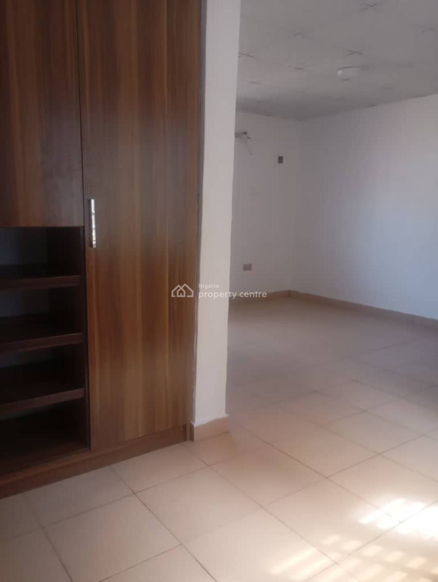 Well Finished  2-bedroom Ensuite Apartment, General Paint, Alasia, Ajah, Lagos, Flat / Apartment for Rent