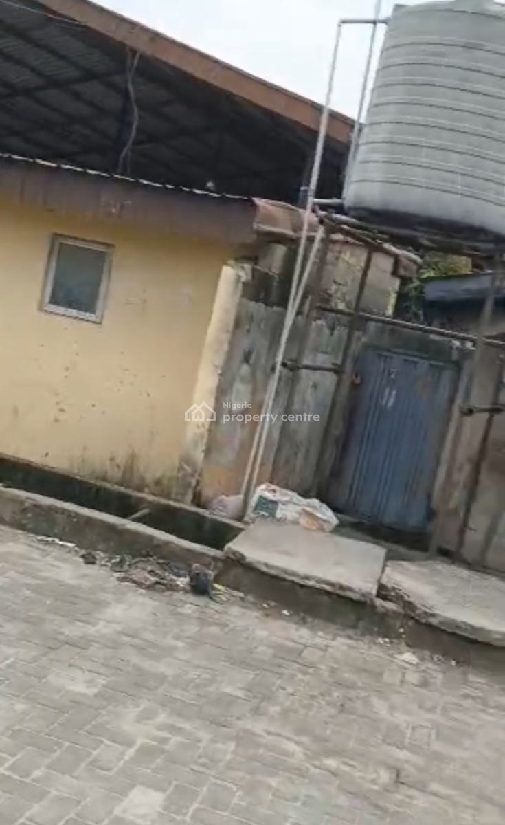 Bungalow on a Standard Half a Plot Land, : Off Ogunlana Road Ijeshatedo, Surulere, Lagos, Detached Bungalow for Sale