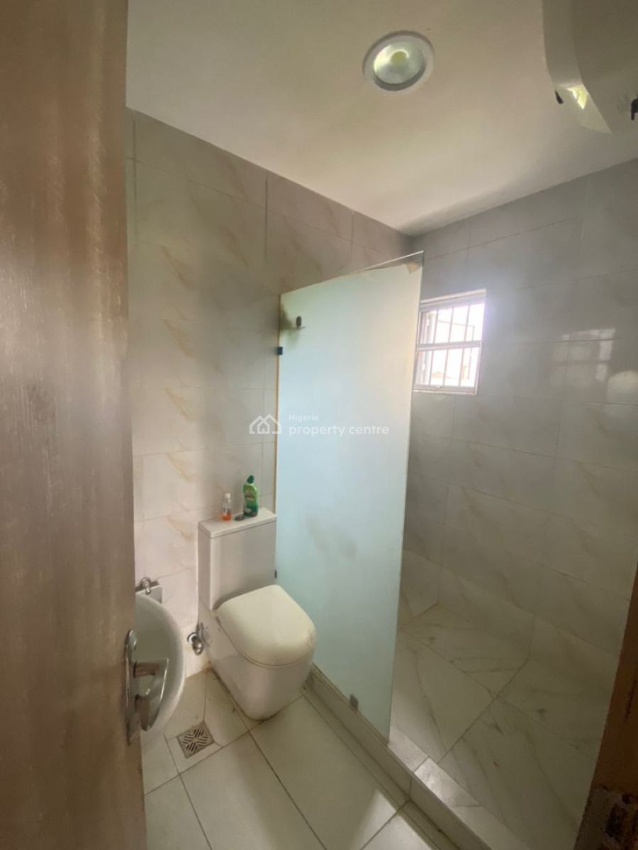 Spacious 2 Bedroom Flat, Abijo, Lekki, Lagos, Flat / Apartment for Rent