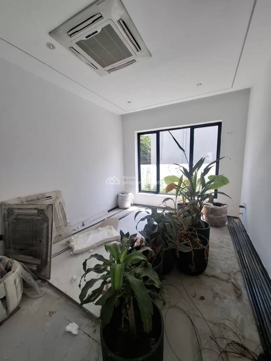 Brand New 14 Rooms Hotel with Swimming Pool and Restaurant, Wuse 2, Abuja, Hotel / Guest House for Sale