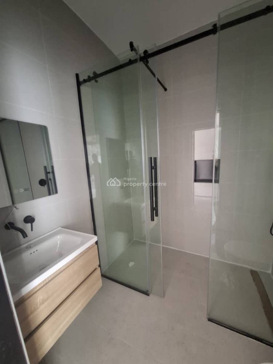 Brand New 14 Rooms Hotel with Swimming Pool and Restaurant, Wuse 2, Abuja, Hotel / Guest House for Sale