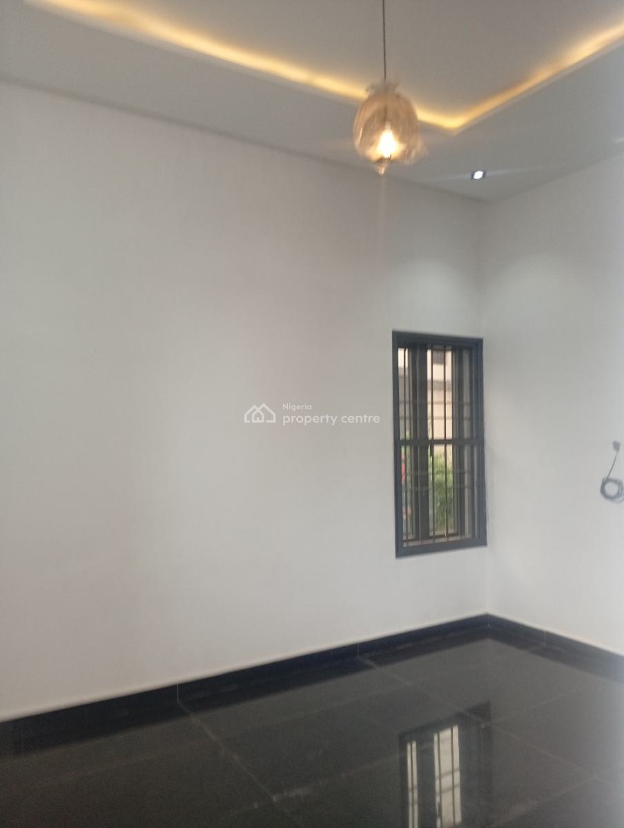 5 Bedroom Standalone Mansion, Guzape District, Abuja, House for Sale