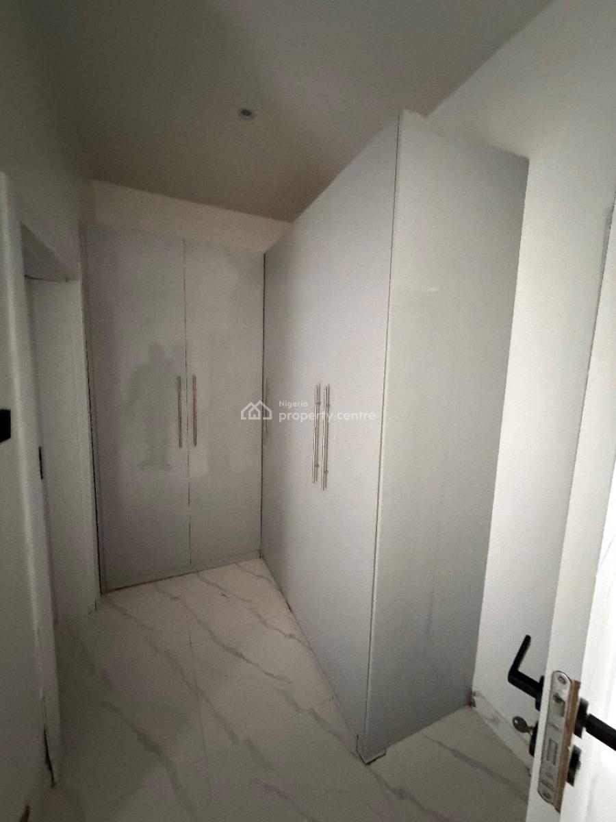 Newly Built 3 Bedroom Flat with Pool, Freedom Way, Lekki Phase 1, Lekki, Lagos, Block of Flats for Sale