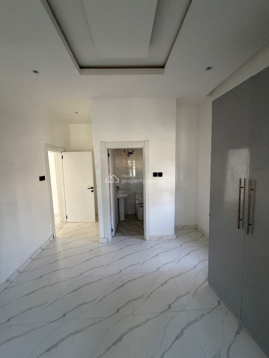 Newly Built 3 Bedroom Flat with Pool, Freedom Way, Lekki Phase 1, Lekki, Lagos, Block of Flats for Sale