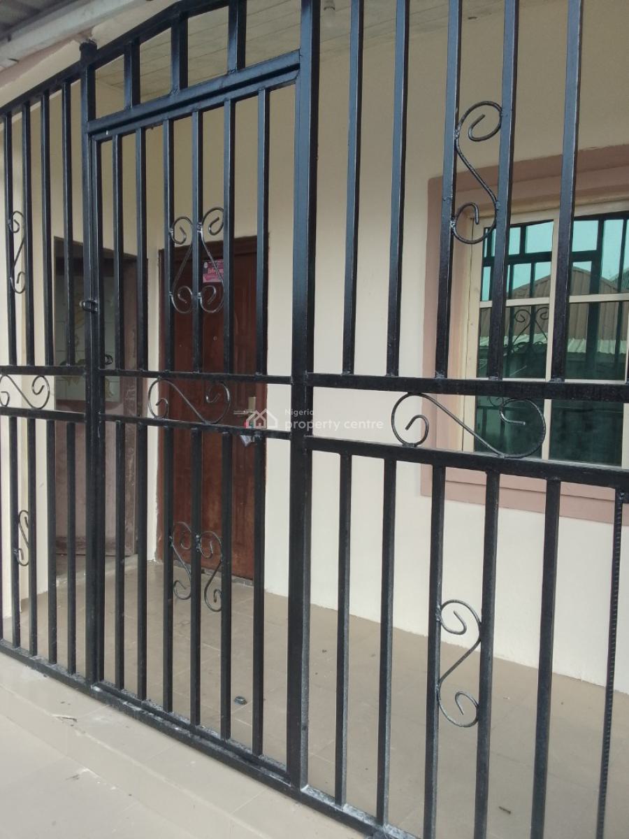 2 Bedroom Flat, Phase 2, Lakowe, Ibeju Lekki, Lagos, Flat / Apartment for Rent