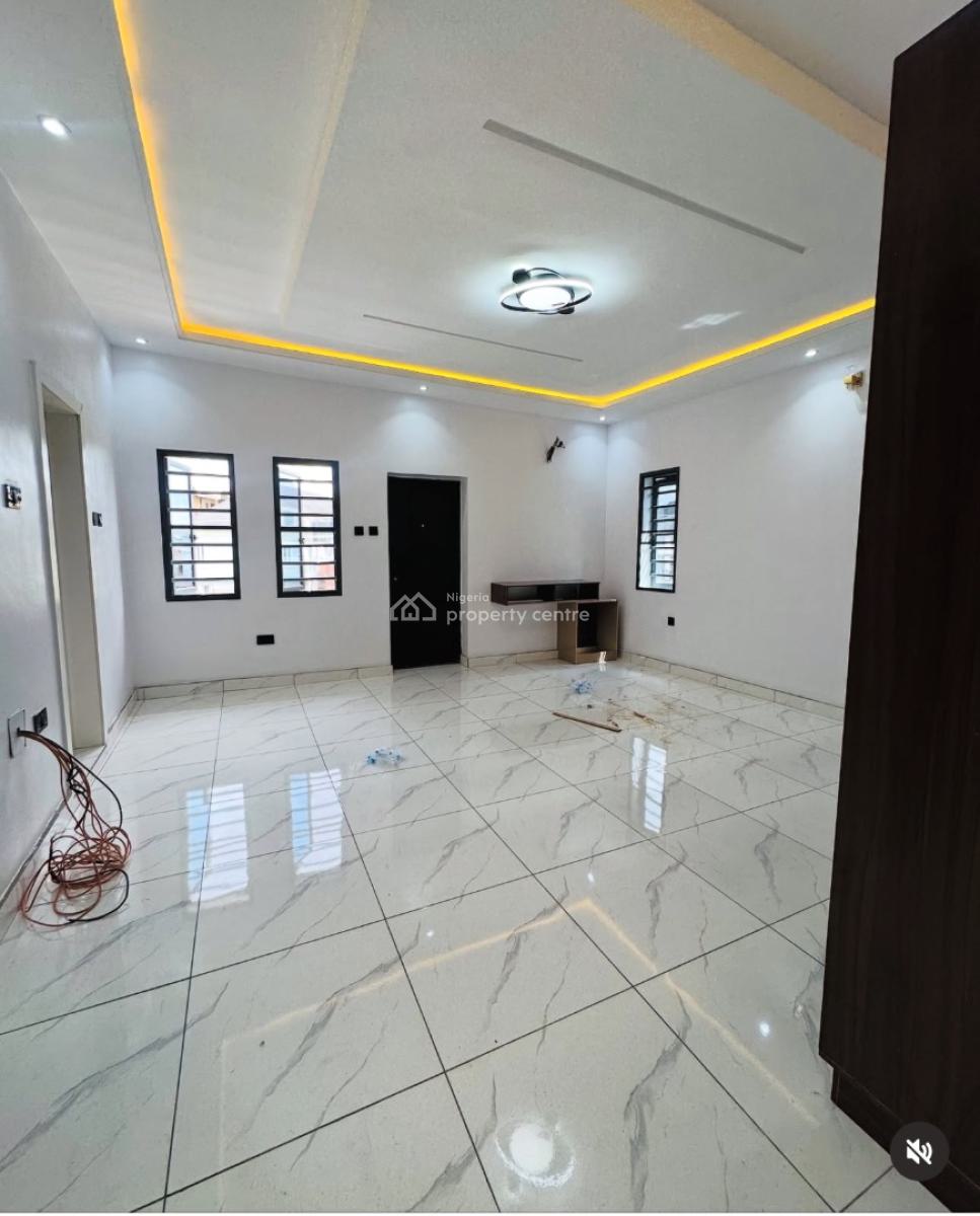 Exquisitely Built 4 Bedroom Semi Detached Duplex with Bq, Surulere, Lagos, Semi-detached Duplex for Sale