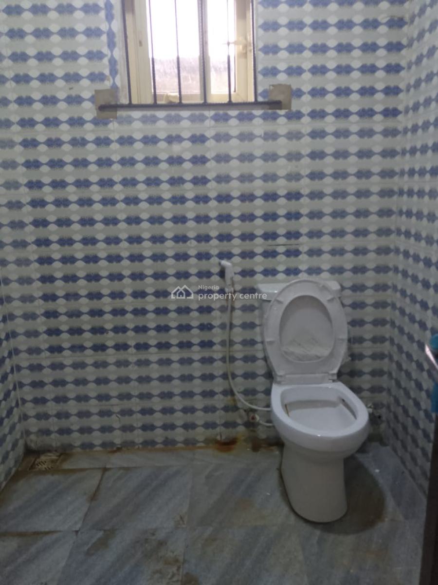 New and Luxury 2 Bedroom Apartment, Puposola Street, New Oko-oba, Agege, Lagos, Flat / Apartment for Rent