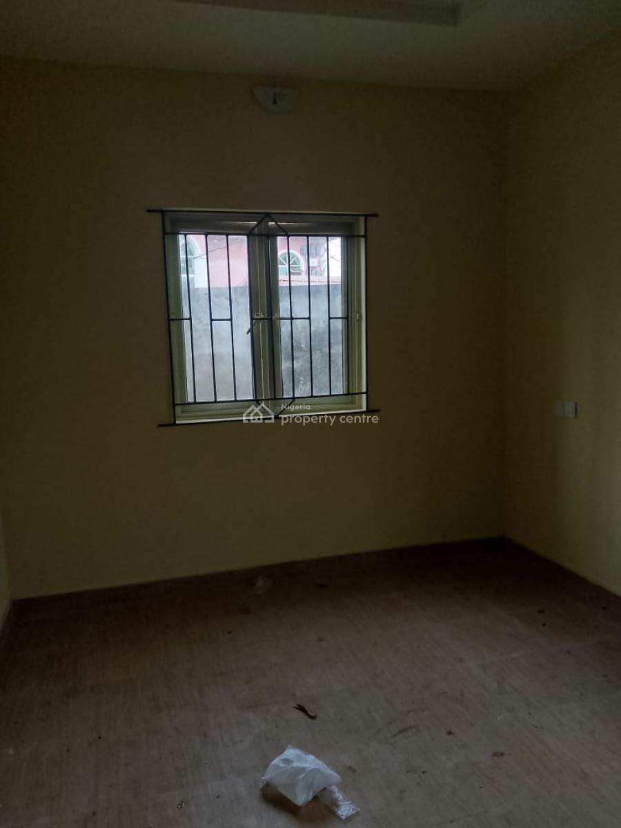 New and Luxury 2 Bedroom Apartment, Puposola Street, New Oko-oba, Agege, Lagos, Flat / Apartment for Rent