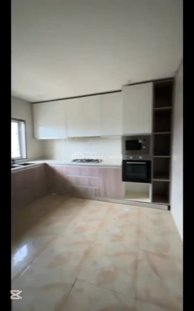 Waterfront 4 Bedroom Terrace House with Pool, Gym, Off Admiralty Way, Lekki Phase 1, Lekki, Lagos, Terraced Duplex for Rent