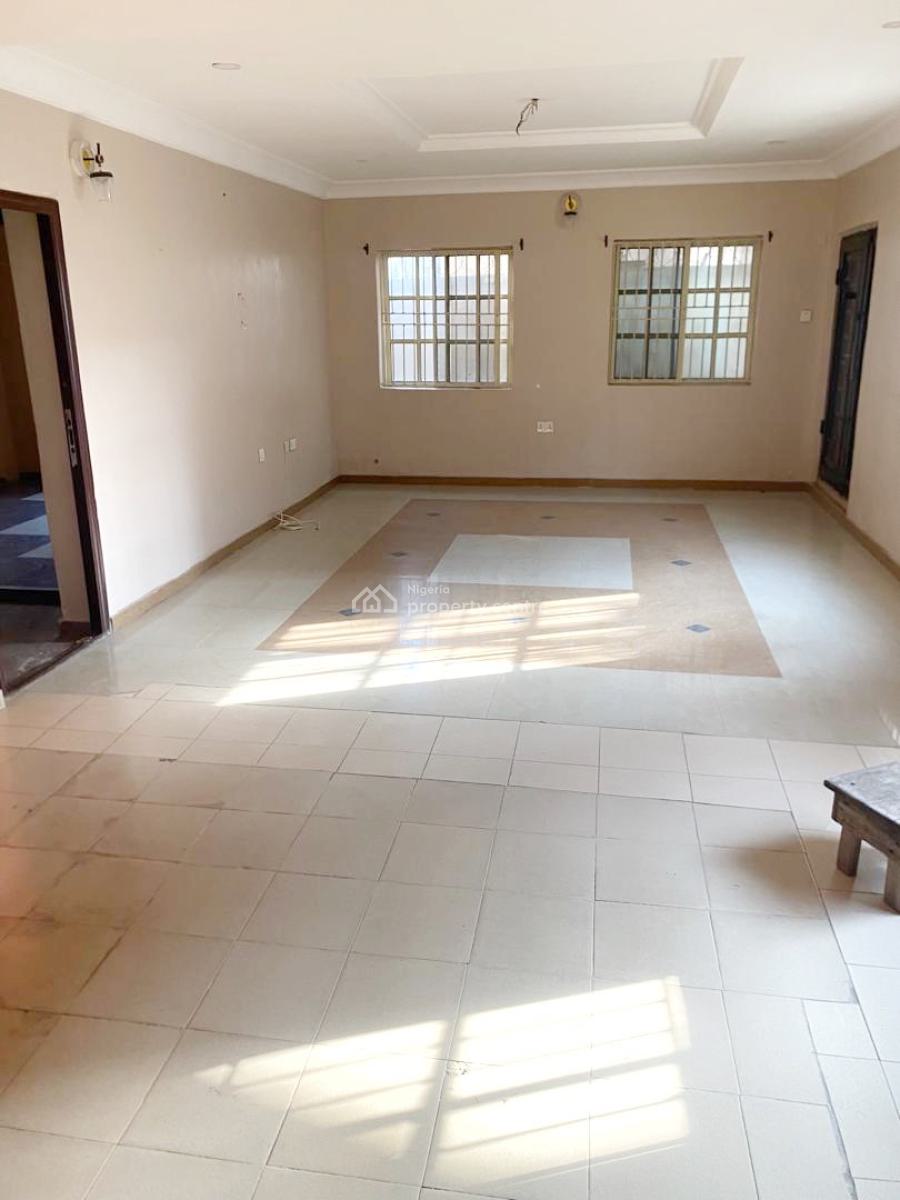 a Well Maintained Spacious 3 Bedroom Detached Duplex, Gra Phase 1, Magodo, Lagos, Detached Duplex for Rent