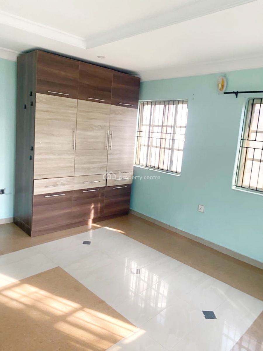 a Well Maintained Spacious 3 Bedroom Detached Duplex, Gra Phase 1, Magodo, Lagos, Detached Duplex for Rent