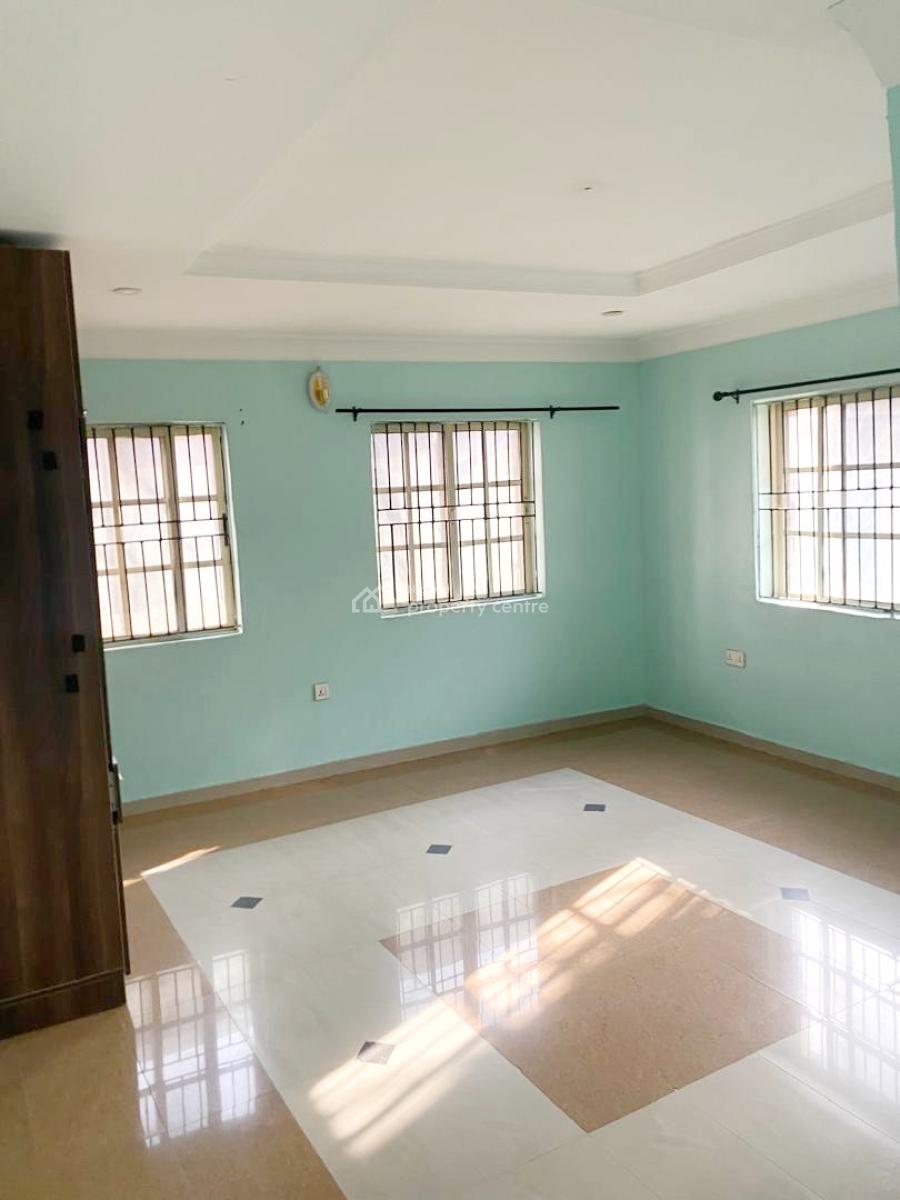 a Well Maintained Spacious 3 Bedroom Detached Duplex, Gra Phase 1, Magodo, Lagos, Detached Duplex for Rent