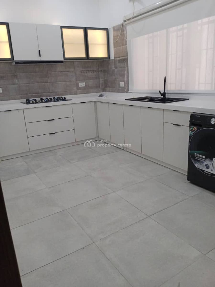 Serviced 2 Bedroom Flat, Hakeem Odumosu Street, Lekki Phase 1, Lekki, Lagos, Flat / Apartment for Rent