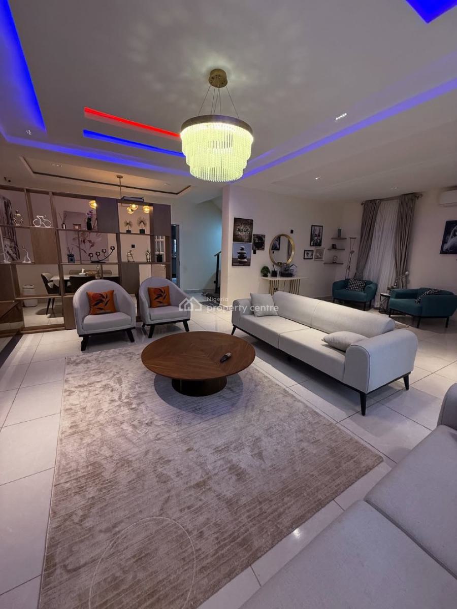 Elegant 4 Bedroom Terrace Duplex with Bq, Guzape District, Abuja, Terraced Duplex for Sale