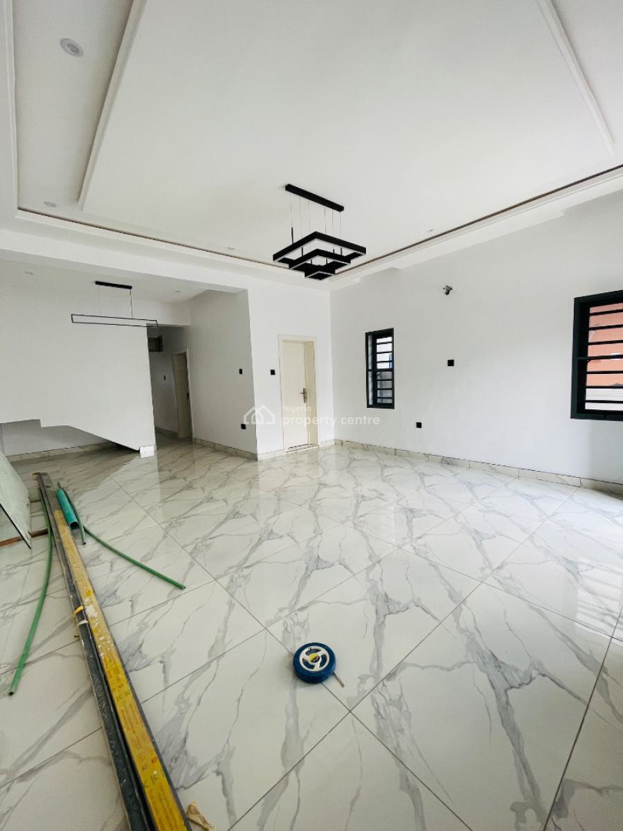 Alluring 4 Bedroom Semi Detached Duplex with Bq, Surulere, Lagos, Semi-detached Duplex for Sale