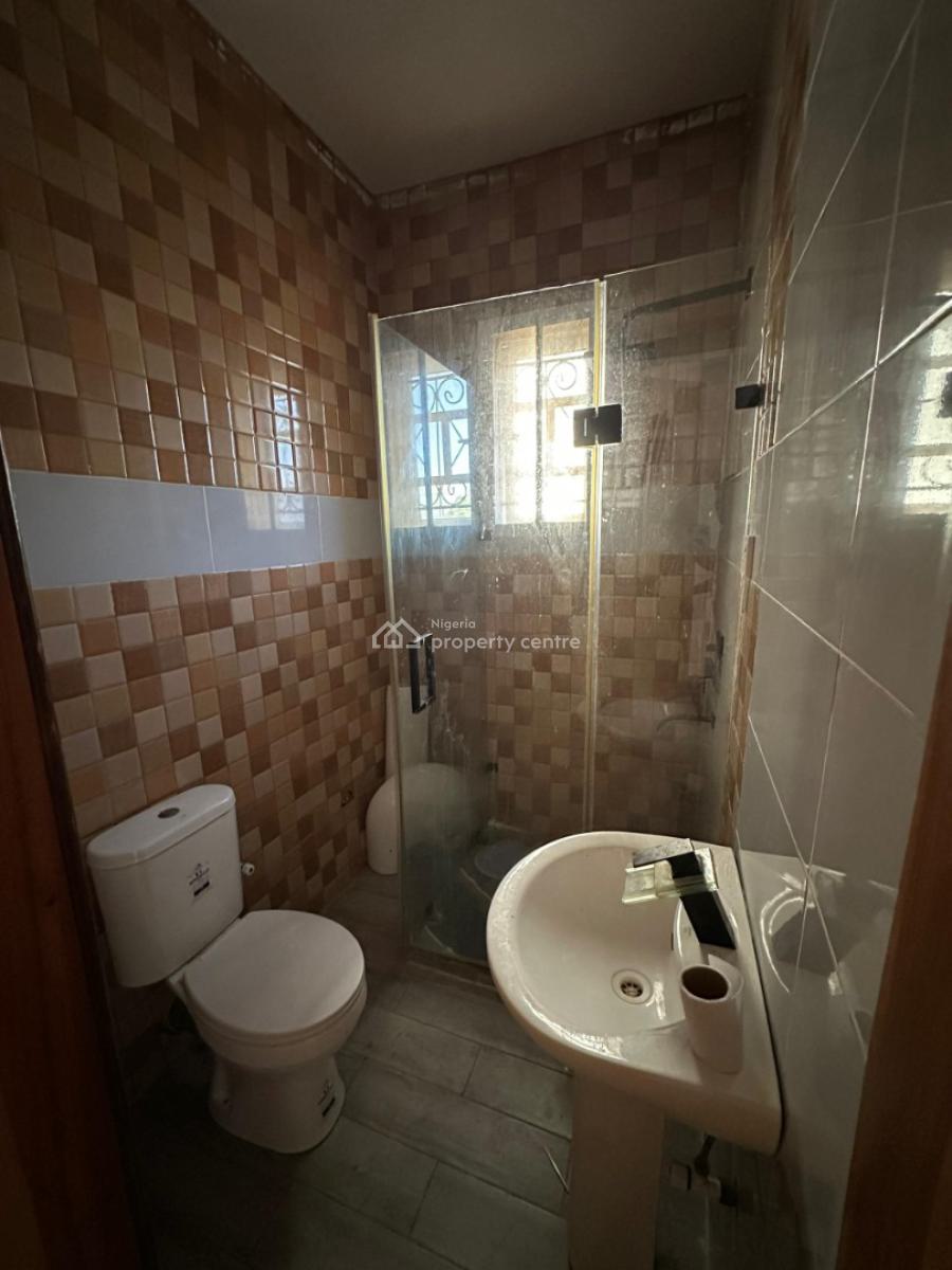 2 Bedroom Apartment, Ologolo, Lekki, Lagos, Flat / Apartment for Rent