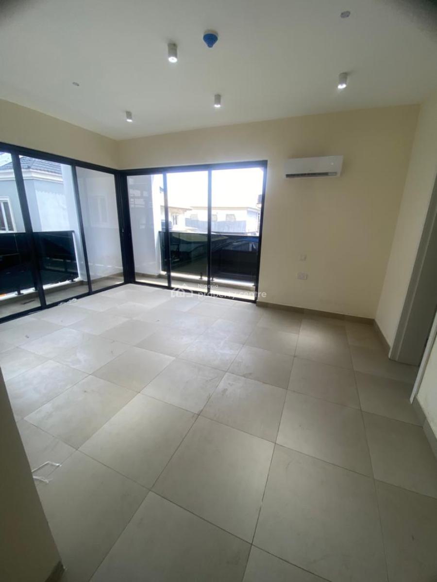 Contemporary 3 Bedroom Apartment with Bq, Lekki, Lekki Phase 1, Lekki, Lagos, Block of Flats for Sale