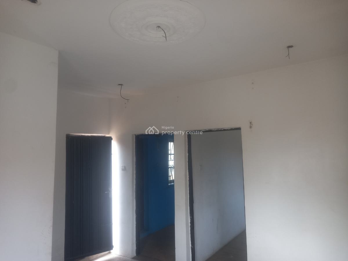 Upstairs Mini Flat 2 Toilets, Scheme 1 Estate, Oko-oba, Agege, Lagos, Mini Flat (room and Parlour) for Rent