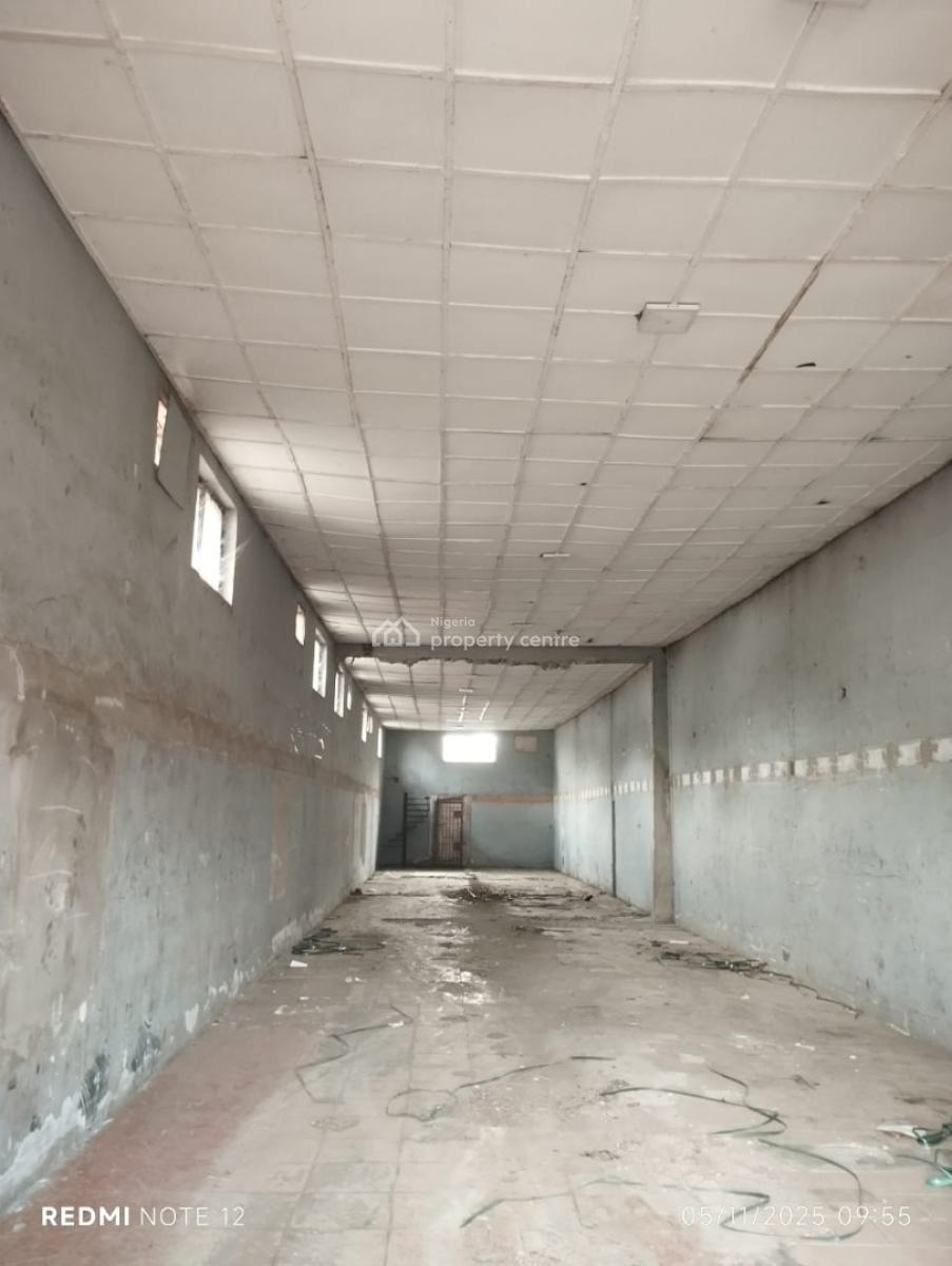 a Mini-warehouse Measuring 300 Square Metres, Mandillas Bus Stop, Along Oshodi Apapa Expressway, Isolo, Lagos, Warehouse for Rent