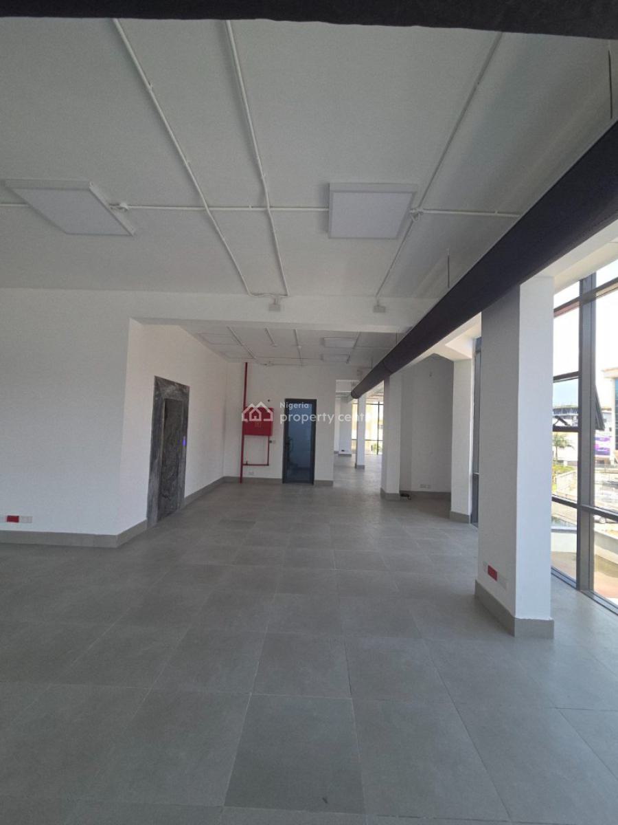 Open Plan Office Measuring 575.587sqm in a Prime Location, Lekki Phase 1, Lekki, Lagos, Office Space for Rent